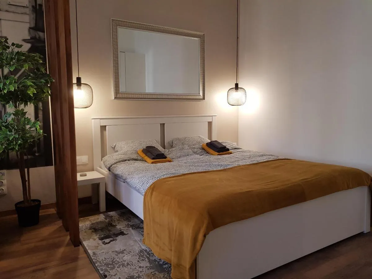 Downtown Station Apartment 布达佩斯